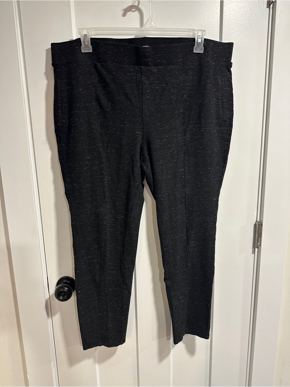 Black Stretch Pull-On Ankle Pants